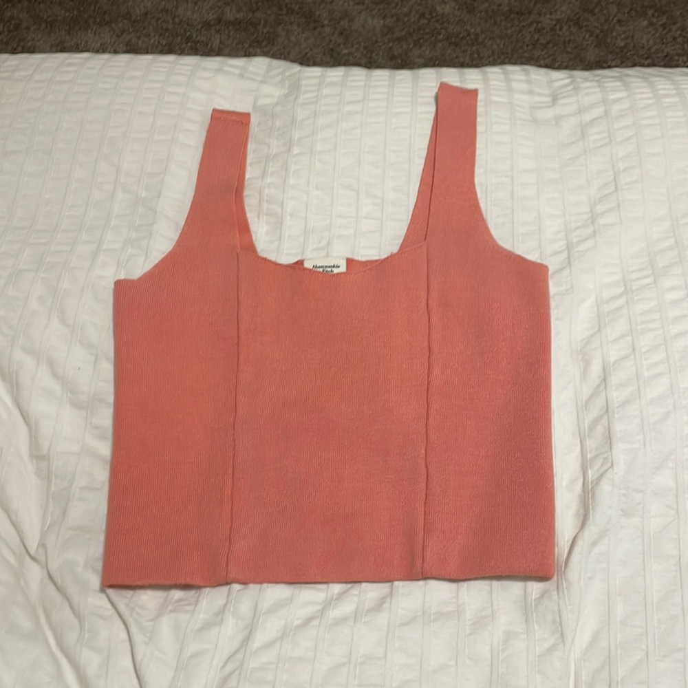 Abercrombie & Fitch Cropped Tank